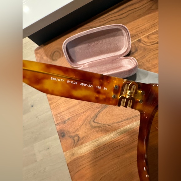 Trade only!! MIU MIU Camel Butterfly shape Sunglasses MUOYS/4BW2Z1/51 - Picture 13 of 16